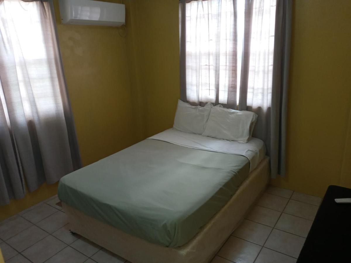 Aanola Villas Castries Esterno foto