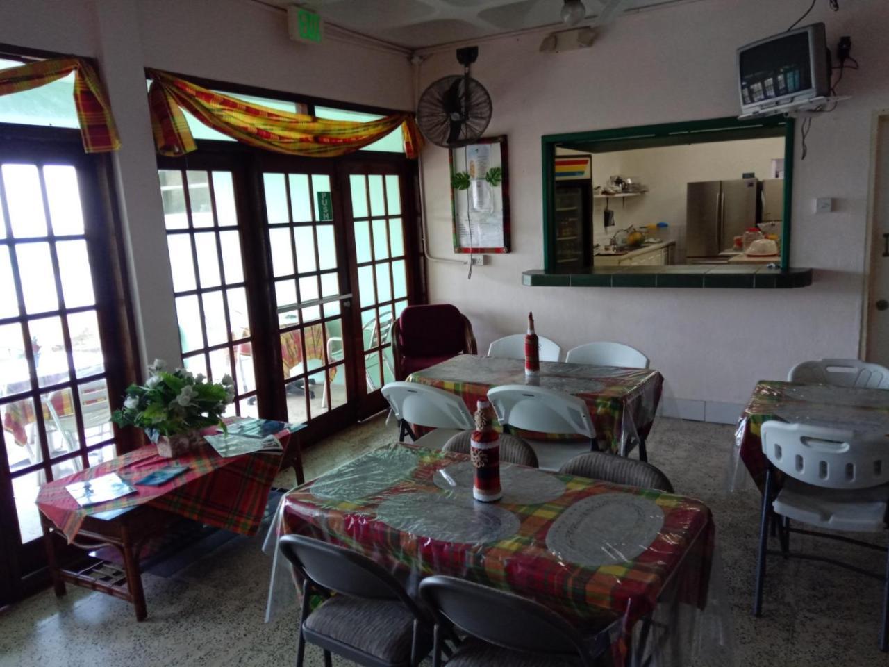Aanola Villas Castries Esterno foto